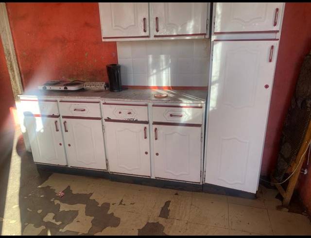 2 BEDROOM HOUSE FOR SALE IN EZIBELENI